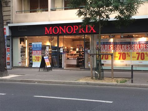 monoprix paris 19